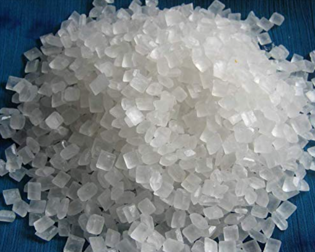 Mishri (Rock Sugar) is a traditional Indian sweetener made from crystallized sugar, commonly used in tea, milk, desserts, and after meals. Its naturally sweet crystal form makes it a popular choice for everyday use.