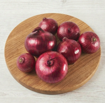 Fresh Onion (Pyaj) – Fresh, quality onions for everyday cooking, curries, salads, gravies, and other delicious recipes. Order fresh onions online from LAMKAN.